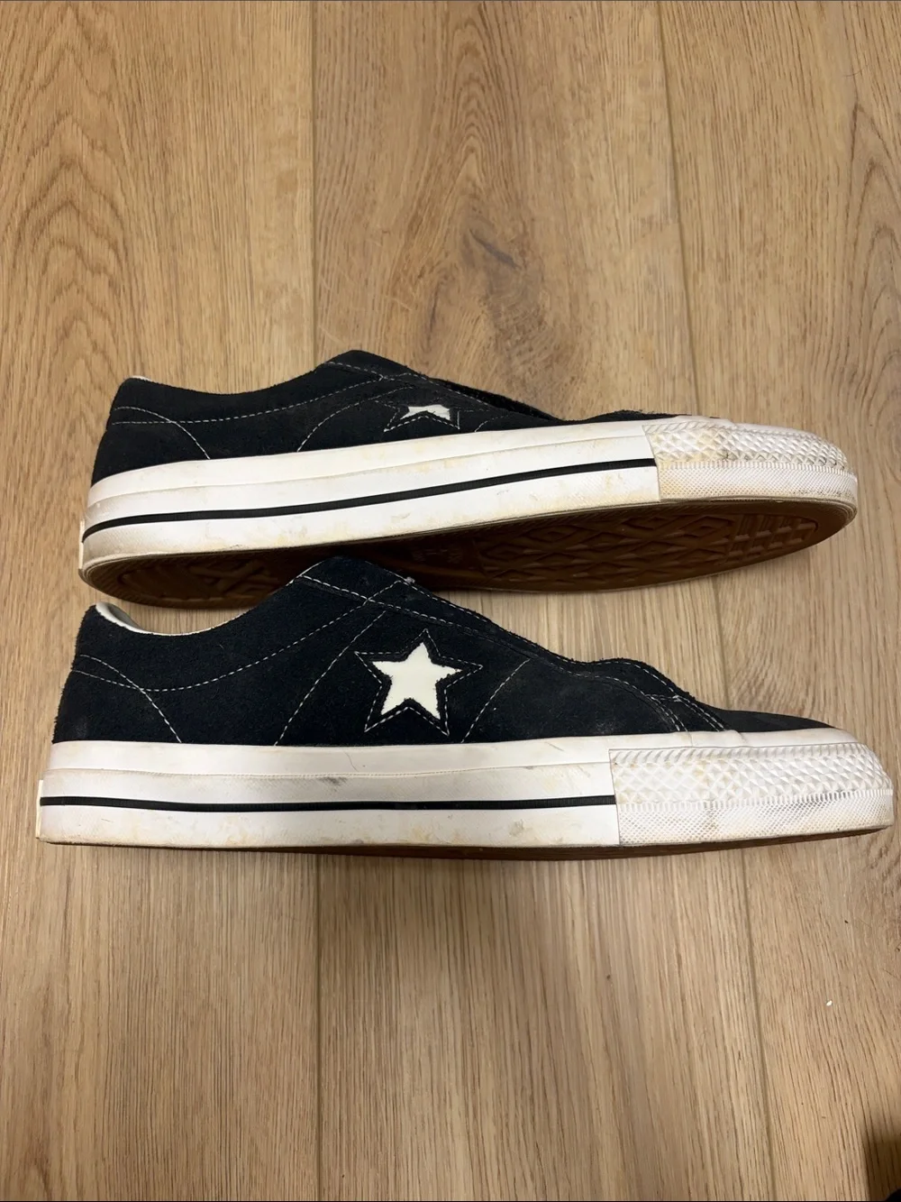 Converse classic low